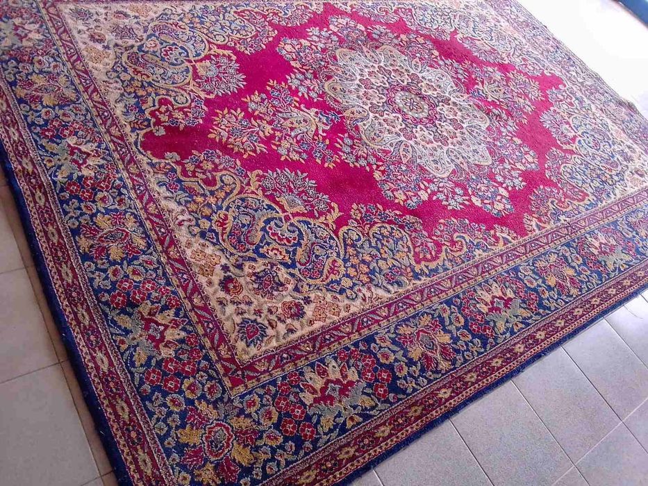 Голям  килим  3, 50 ×2,50 см