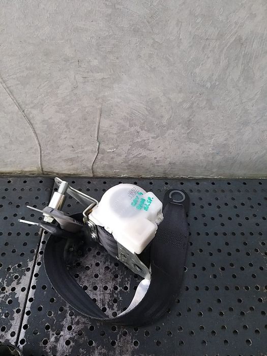Centura siguranta dreapta spate toyota rav 4 3 a3 7q1430