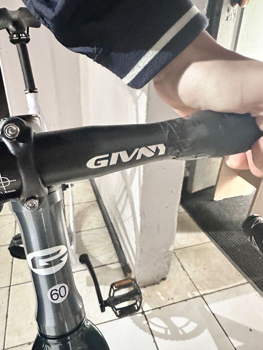 Продается велосипед фикс  GiVNY