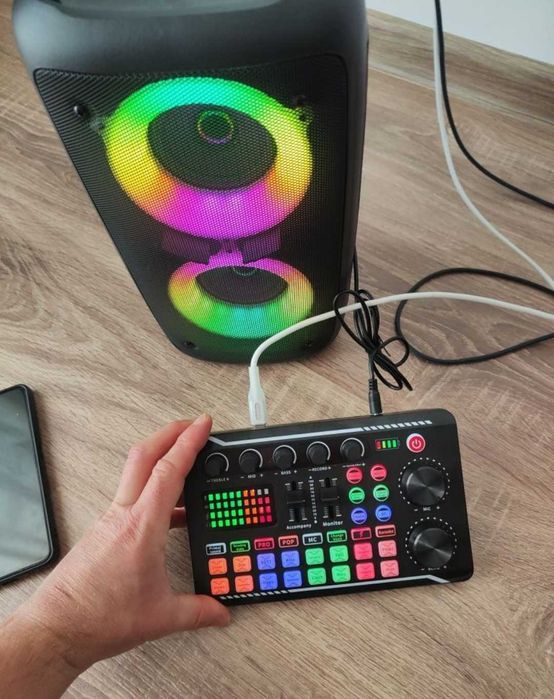 Placa de sunet externa cu efecte de sunet și Bluetooth Receiver/ ideala TikTok Podcast Live sau Karaoke