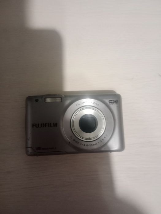 Продам фотоаппарат FUJIFILM