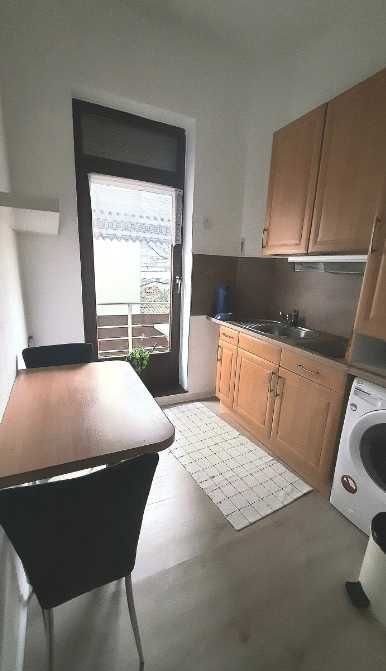 Дава се под наем Двустаен апартамент в Пловдив, Западен - 68 кв.м за 250 € - Снимка #2