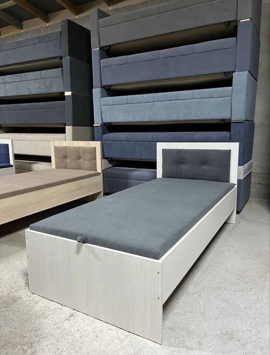 Продам Б/У кровать