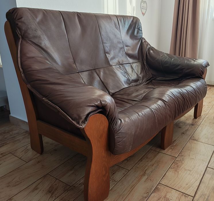 Canapea piele naturală cu cadru din stejar