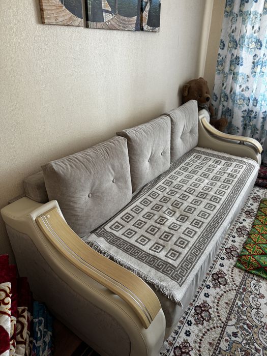 Продам диван раздвижной