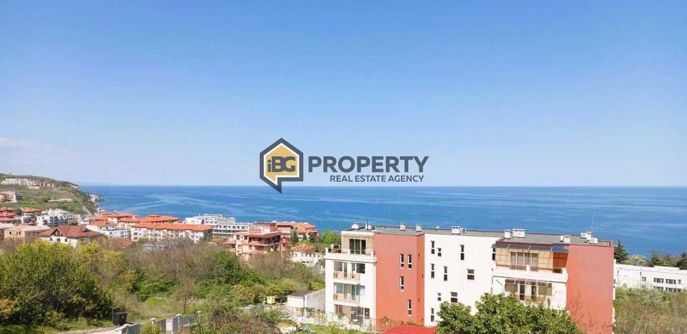 Панораман тераса и гледка море