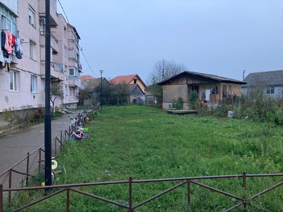 Vand bloc administrativ, Teiuș, Alba