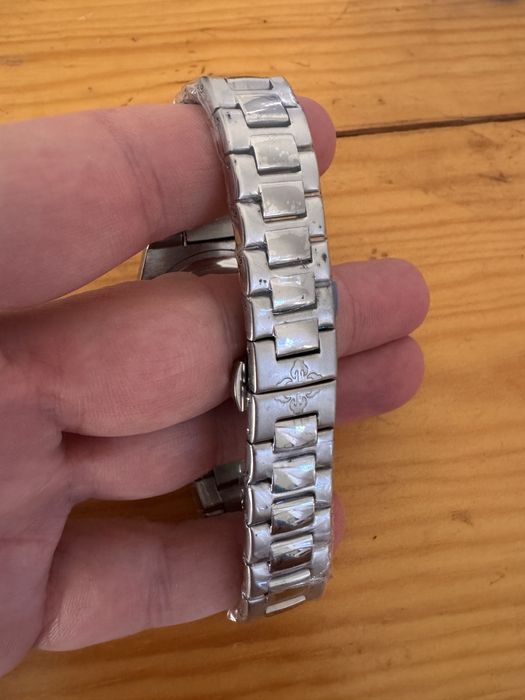 Vand ceas barbatesc inscriptionat Patek Phillipe