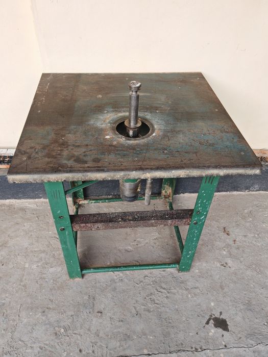 Фрезерный станок.