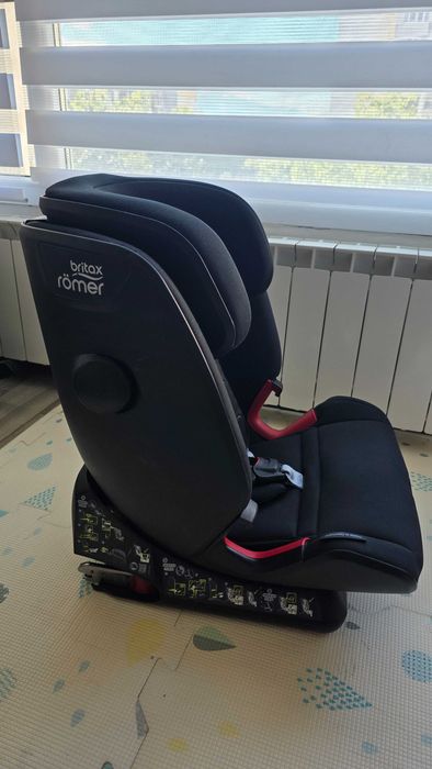 Детско столче за кола Britax Römer ADVANSAFIX IV R