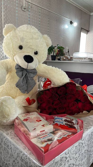 Букет Розы, Мишка игрушка