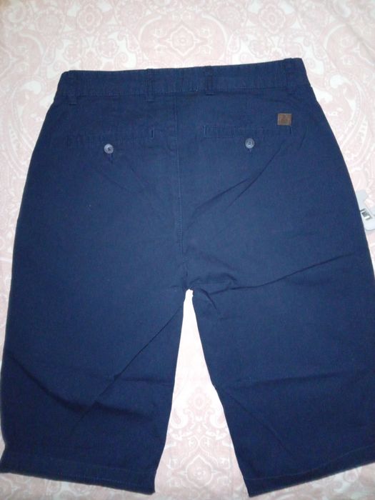 Pantaloni scurți ,2 perechi,Marca LCWaikiki masura 28 si Kotton masu