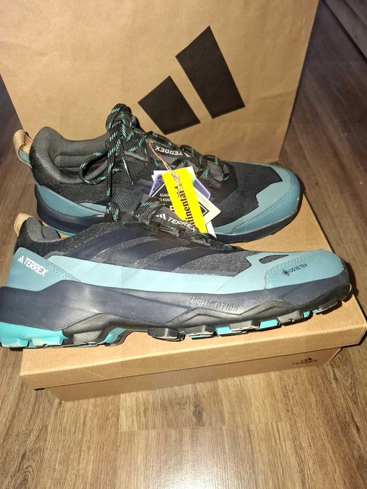 Маратонки Адидас Terrex