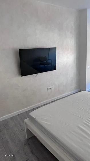 Garsoniera - Aparatorii Patriei, Bloc Nou, Centrala, Parcare