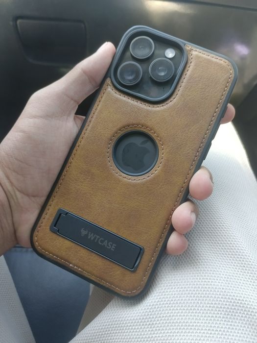 Чехлы на 15 про мах