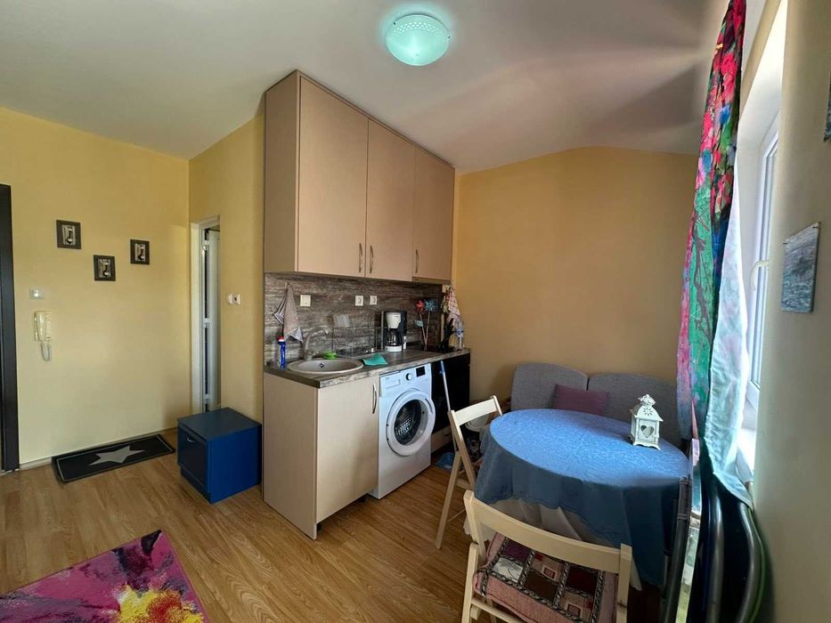 Обзаведено студио в Несебър, 150м. плаж