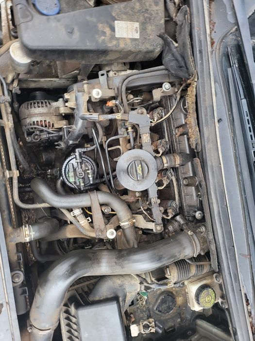 Пежо 307 2.0 Hdi.  НА ЧАСТИ