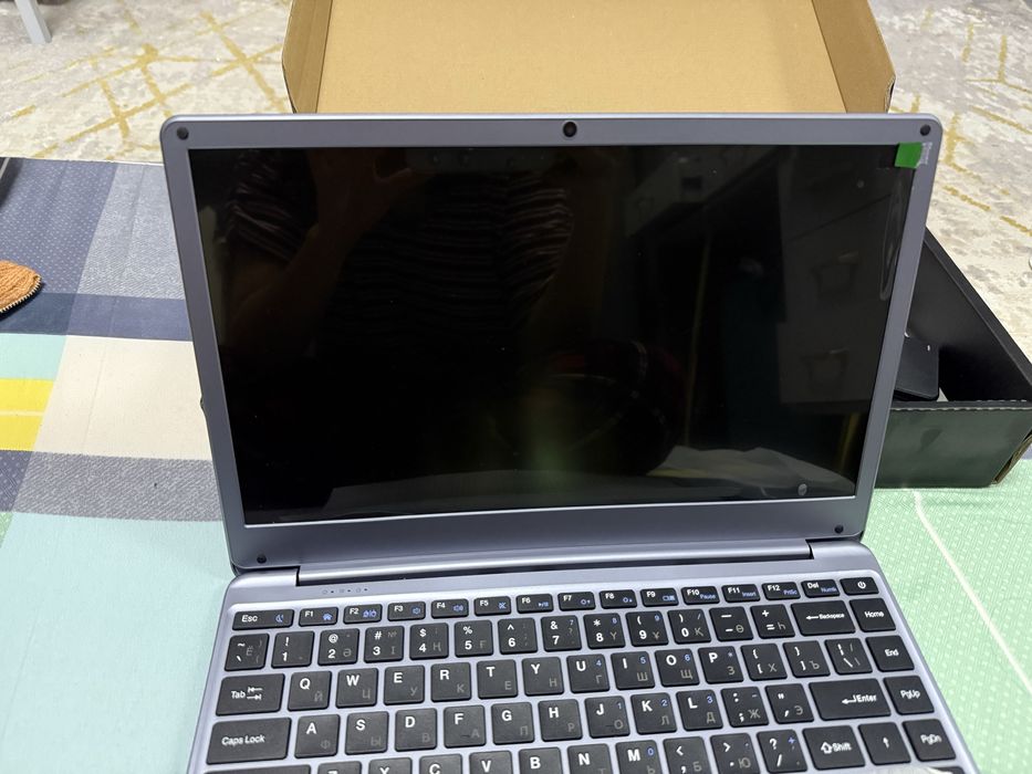 Абсолютно новый ноутбук