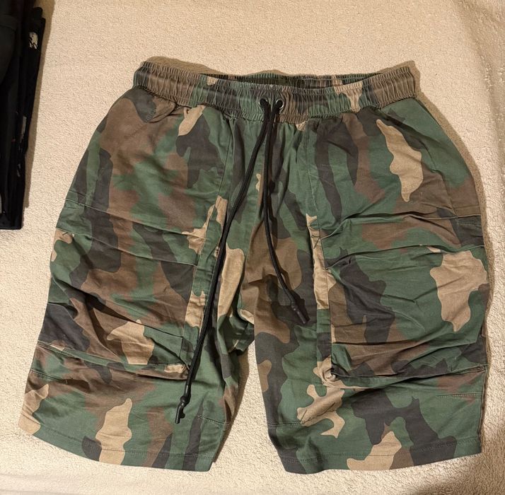 Къси Luda Concept