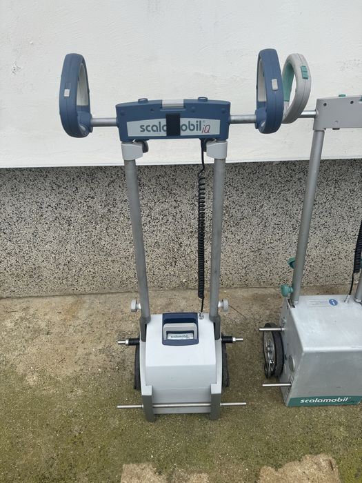 Уред за изкачване по стълби.