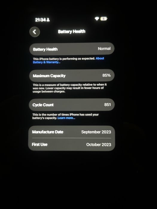 Iphone 15 ozi qora