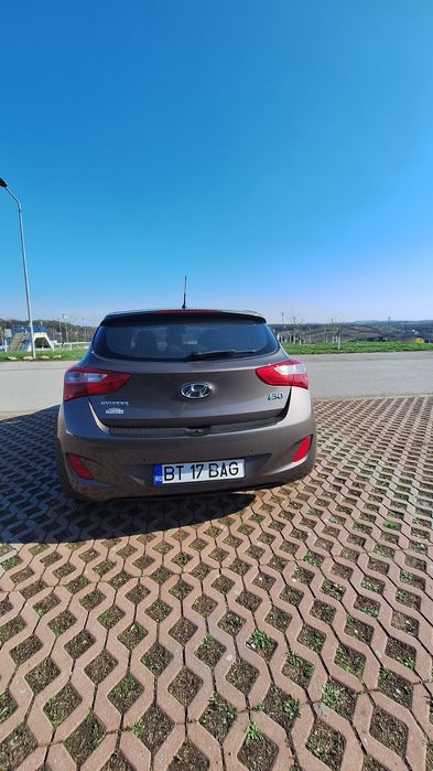 Hyundai  i30 1.6 benzina Manuala 02.11.2012