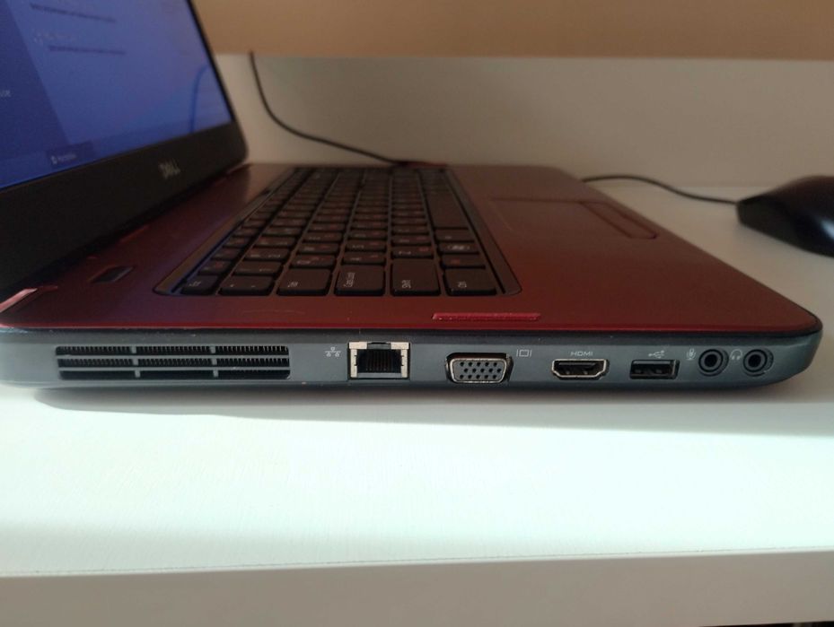Dell Inspiron N5040