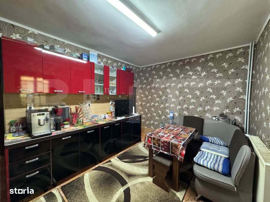 Casa cu 6 camere in Cristur, 287mp
