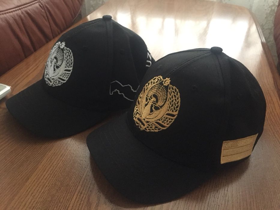 Кепка с гербом Узбекистана