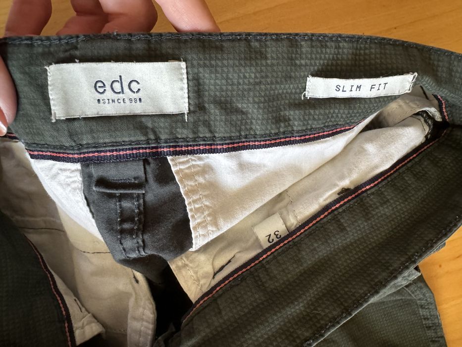 Esprit pantaloni scurti w32