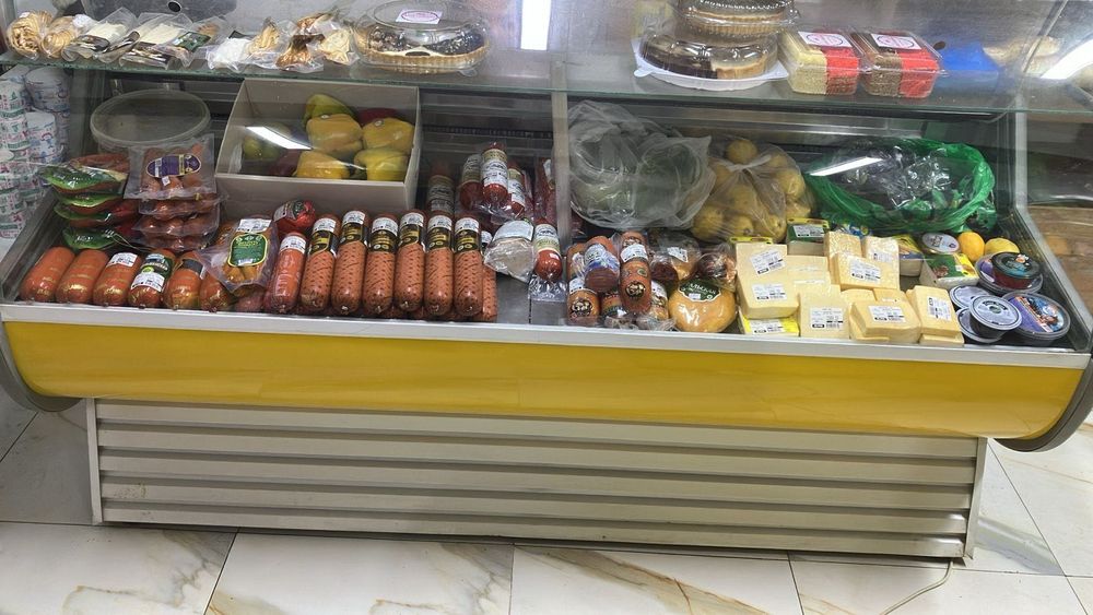 Витринный холодильник