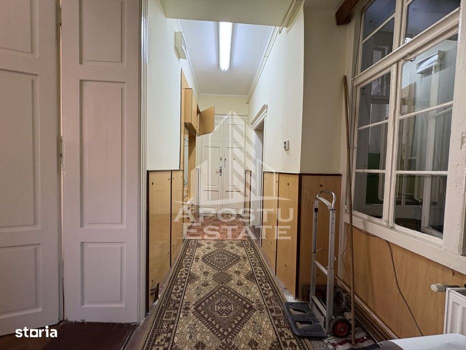 Apartament ultracentral in clădire reabilitată in Timisoara