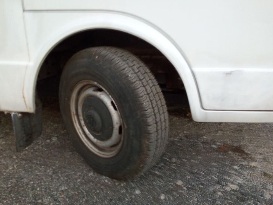 Фолксваген LT 31 D Дълга база,хидравлика на волана нови гуми обслужен.