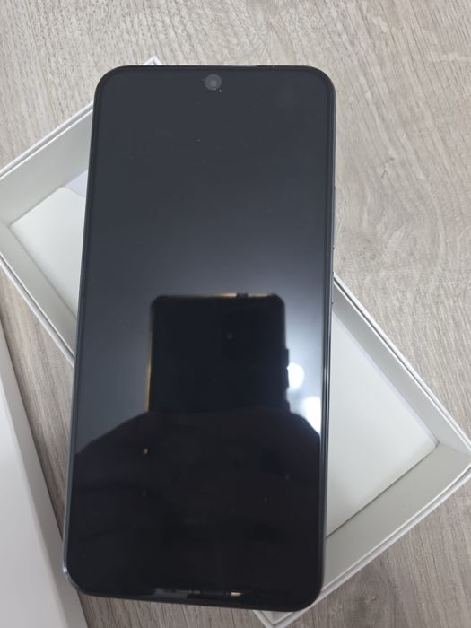Honor magic 8 lite nou nefolosit 8 GB RAM