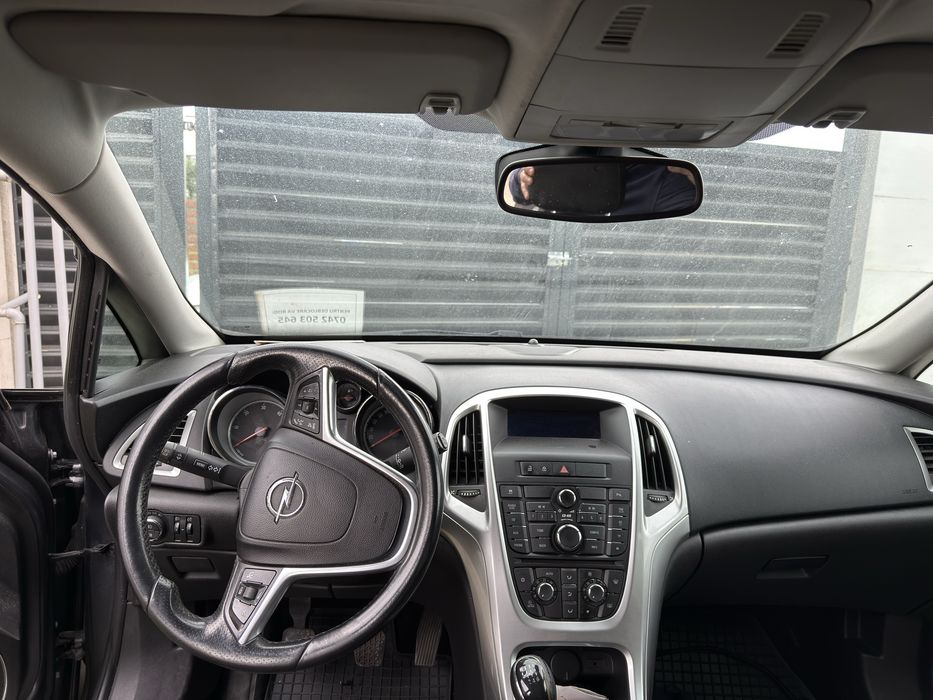 OPEL Astra 2010 — imagine 4