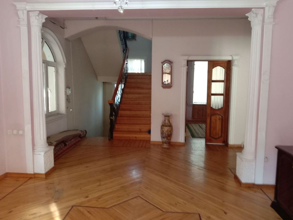 Yakkasaroy Rakat Maxalla Next Megik Citi ga 800 metr Klinika Hostel