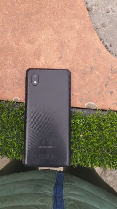 Samsung a01 core в хорошем состояний