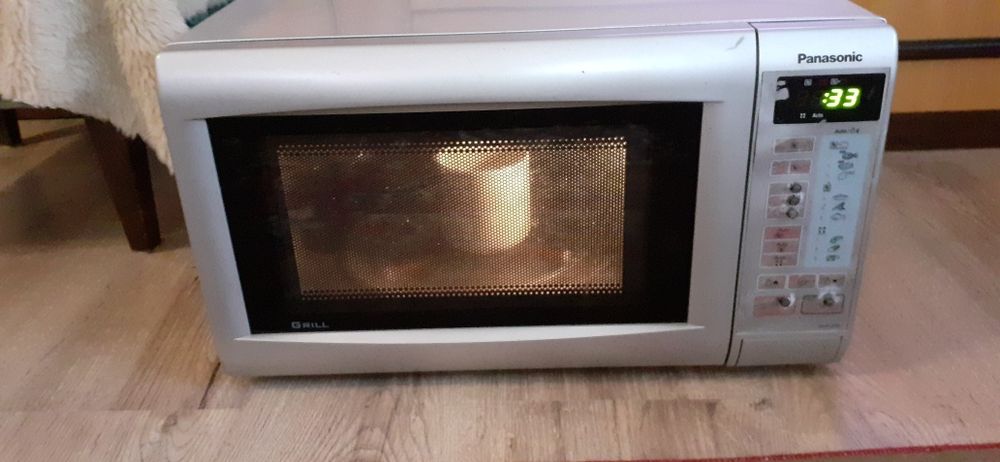 Микровълнова печка Панасоник