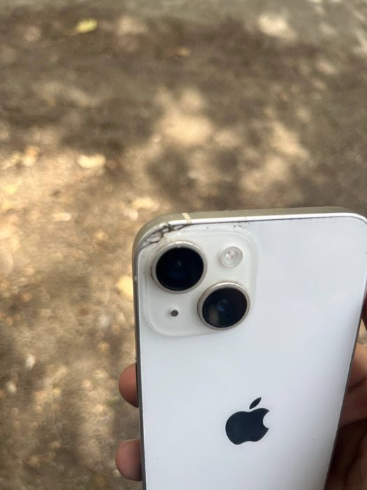 Продам iPhone 14 128/79