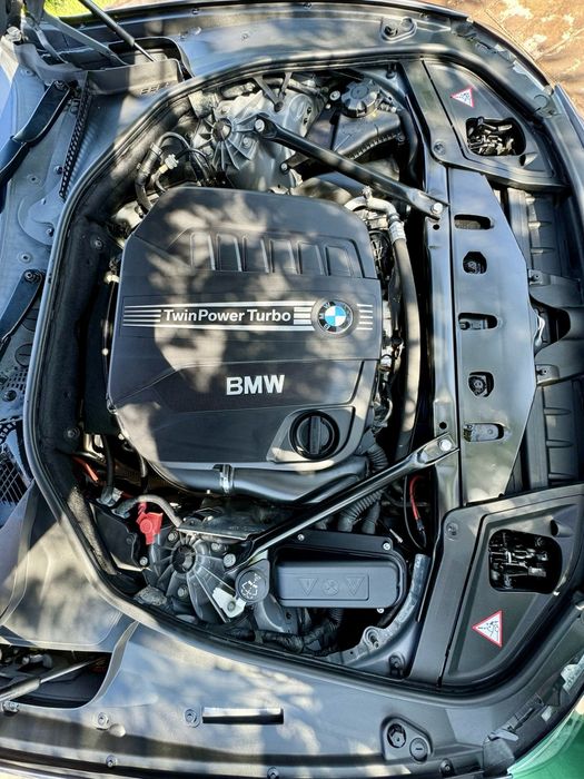 Bmw seria 5  (4 BUTOANE)  F10 530d