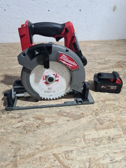 Circular Milwaukee M18 FCSG66