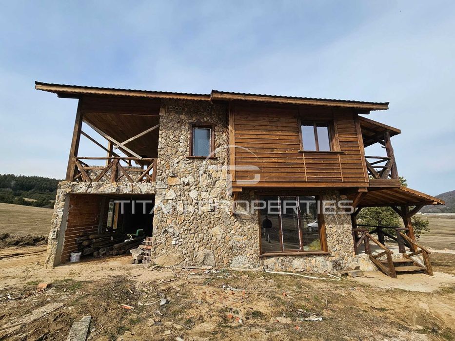 Триетажна къща в Цигов чарк