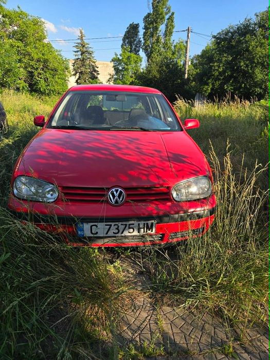 VW Golf 1.6 с газ