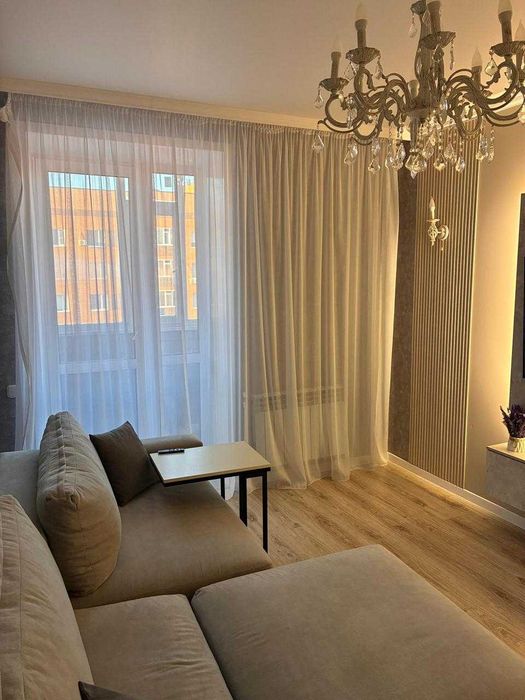 Продам 3-х комнатную квартиру в районе плазы