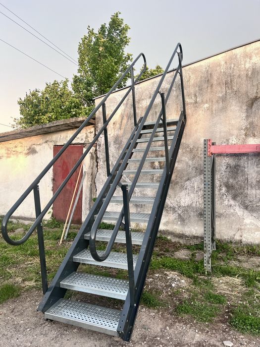 vand scari zincate