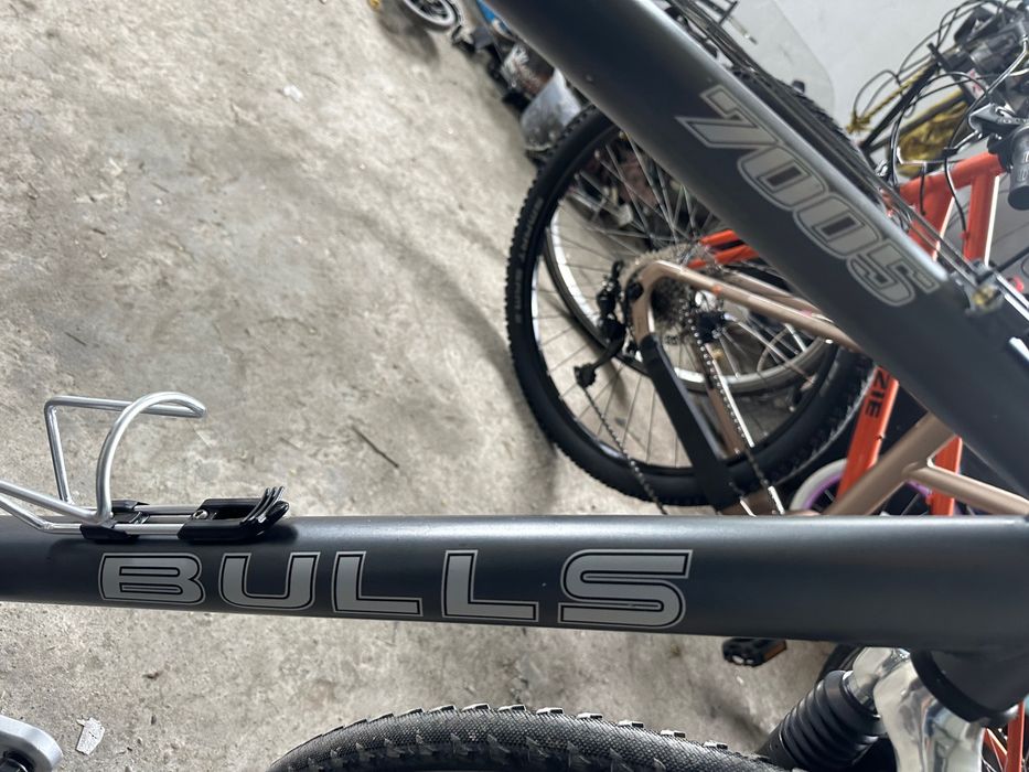 Bicicletă 28’ Aluminiu series   Shimano Deore import Germania