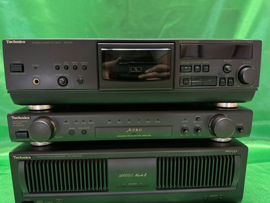 Linie audio Technics SE-A800MK2 , SU-C800MK2, RS-AZ6