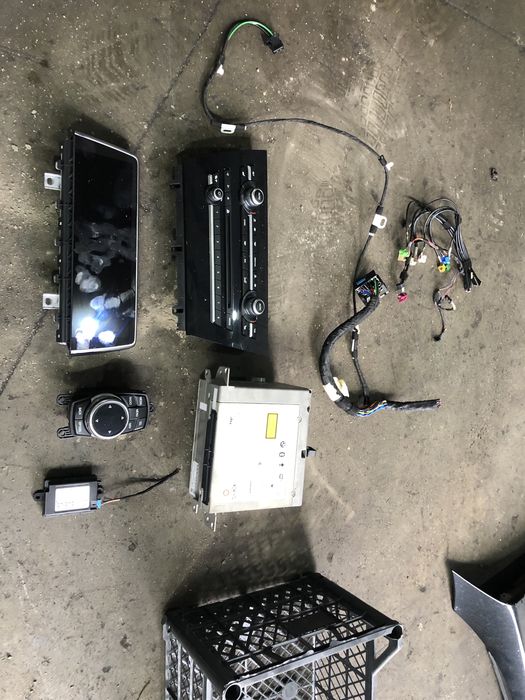 Нбт навигация бмв х5 ф15 2014 ( nbt navigation bmw x5 f15 2014 )