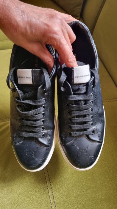 Emporio ARMANI черни дамски обувки/ сникърси, размер 38