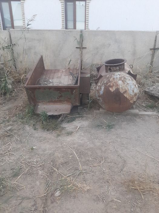 Продаётся прицеп на уаз и емкость